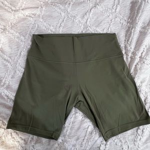 Lululemon bike shorts
